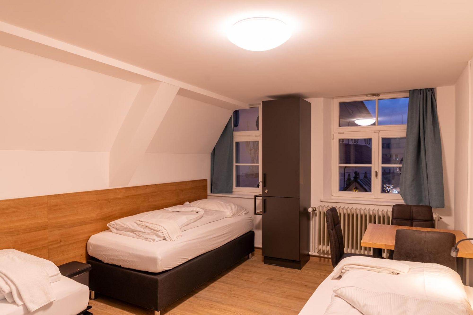 Brauhaus-Hotel Koenig Von Flandern 奥格斯堡 外观 照片